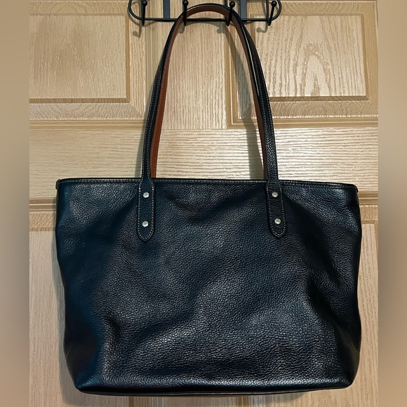 Coach Disney Minnie Mouse Handbag - Picture 2 of 6